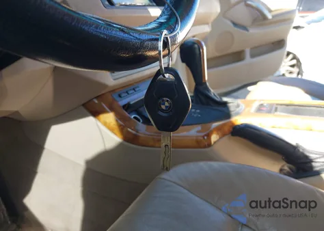 2002 BMW X5 4.4I из США, поврежденный, VIN 5UXFB33592LH35348